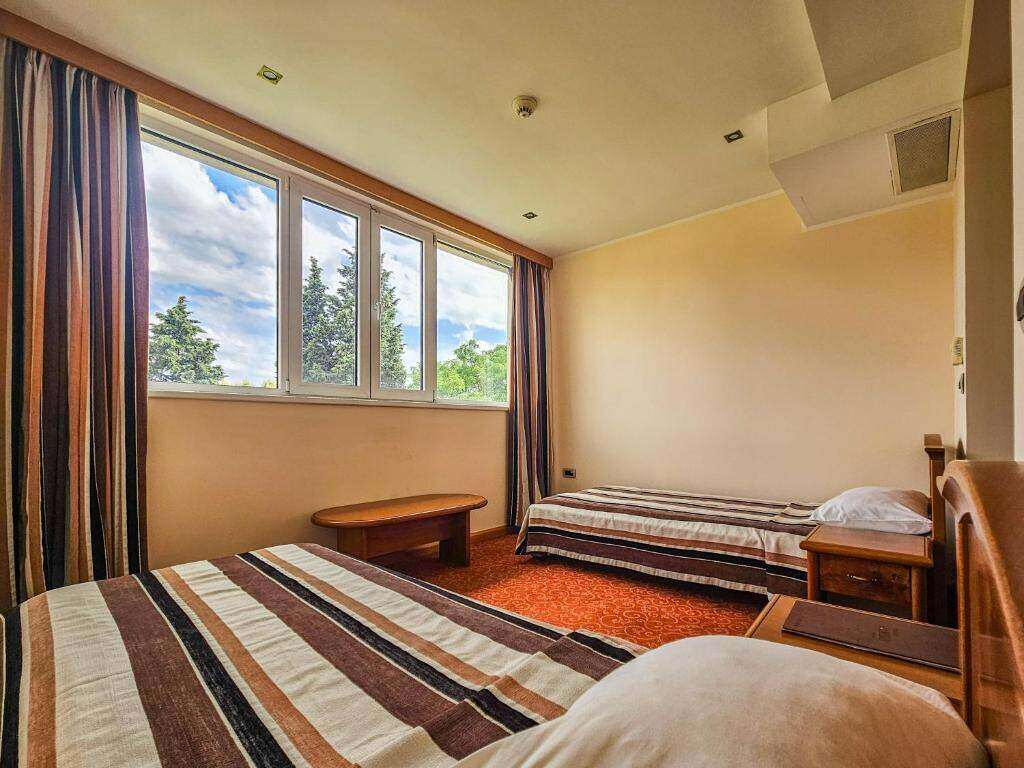 Double or Twin Room, Mali Hotel BaMBiS Podgorica
